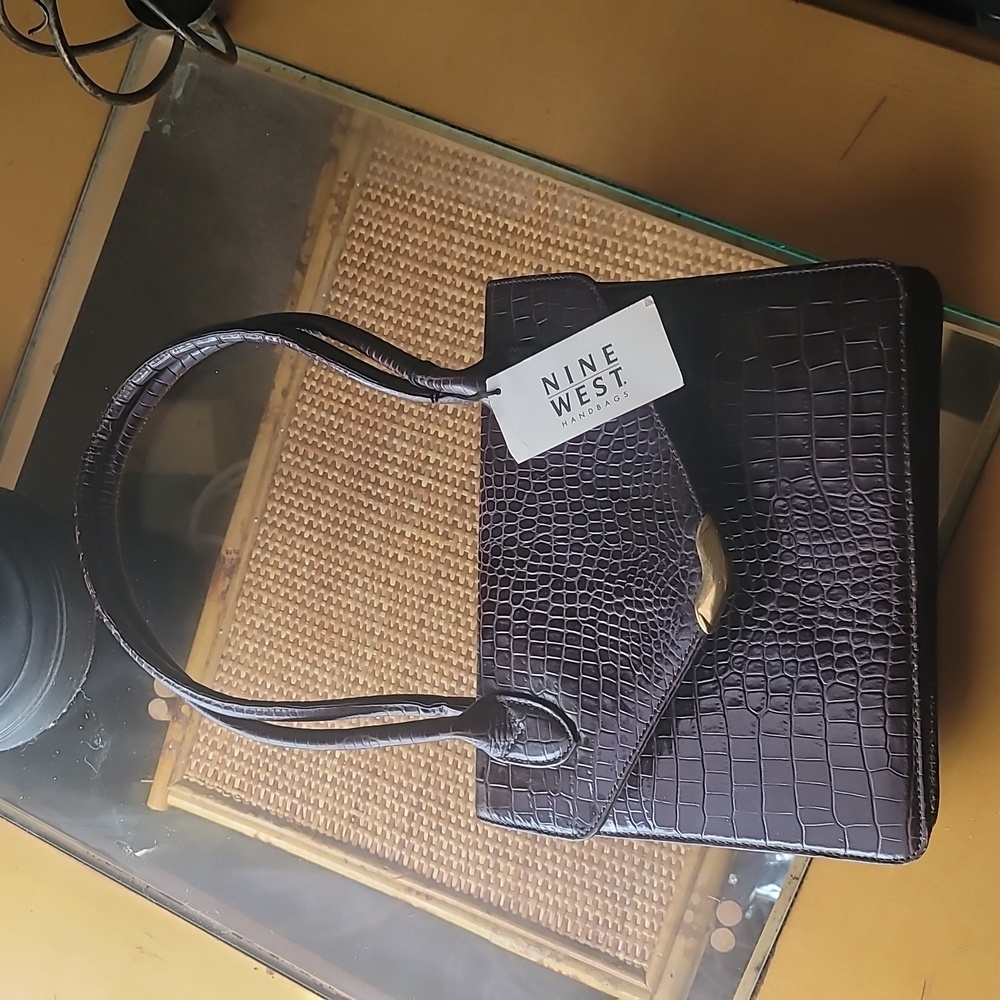 Vintage Nine West Brown Croc-Embossed Bag with Gold Detail